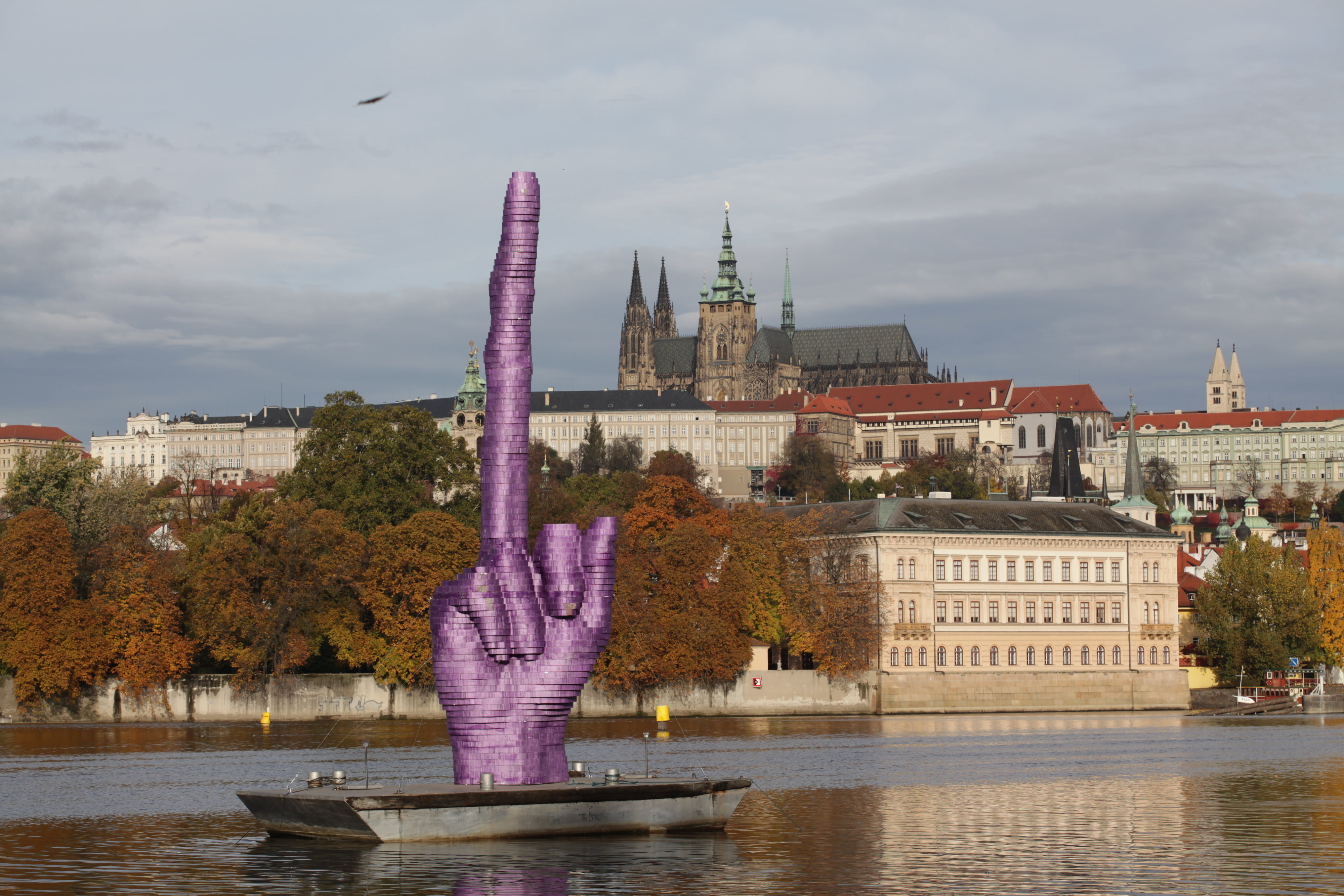 Czech artist David Černý aims giant middle finger at Prague Palace